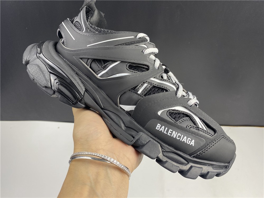 BLG TRACK SNEAKER BLACK